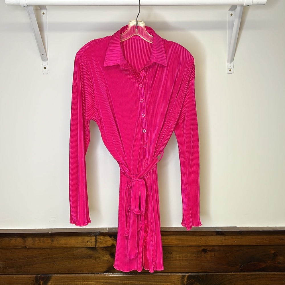 Amazon Women's Hot Pink Button Down‎ Pleated Long Sleeve Mini Dress w/ Belt- M
